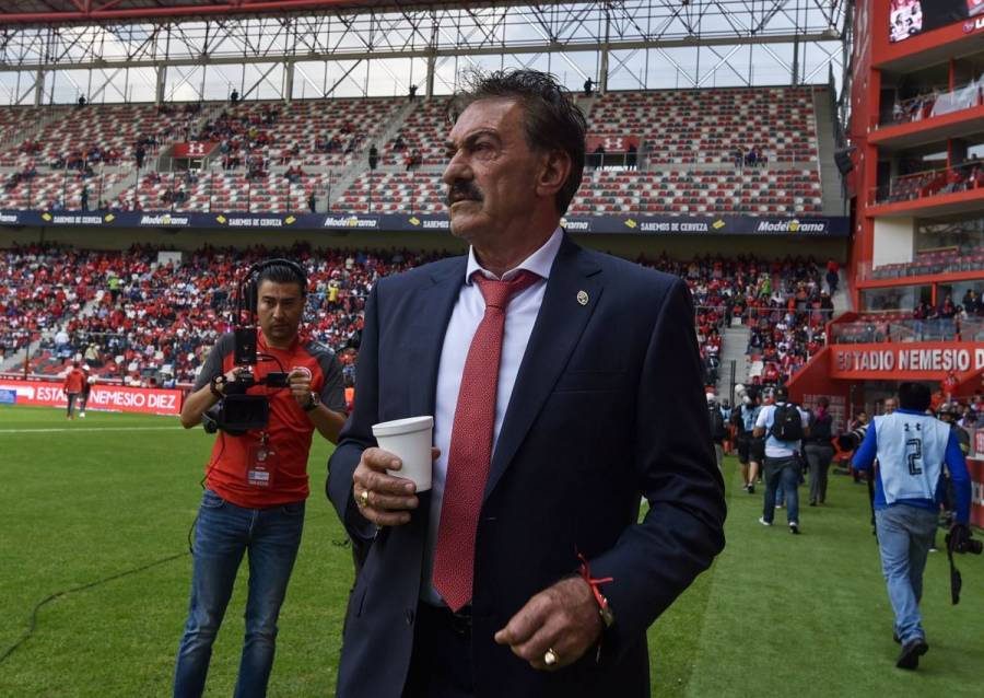 Ricardo La Volpe anuncia su retiro como entrenador