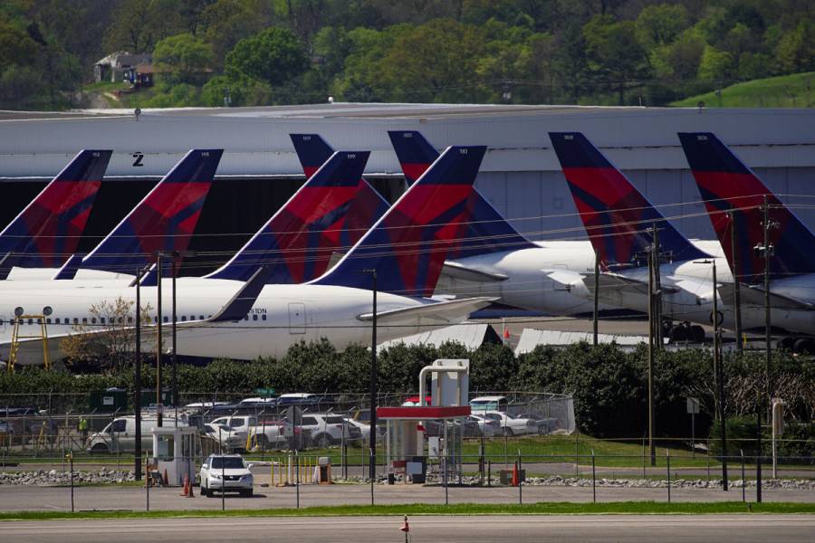 Australia prolonga prohibición de viajes internacionales tres meses más