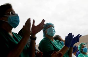 Por primera vez, Espa&ntilde;a reporta m&aacute;s curados que nuevos casos por Covid-19