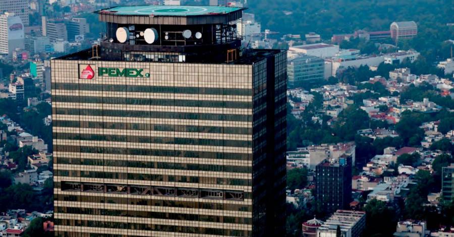 Pemex pide a sus empleados recorte voluntario a su salario