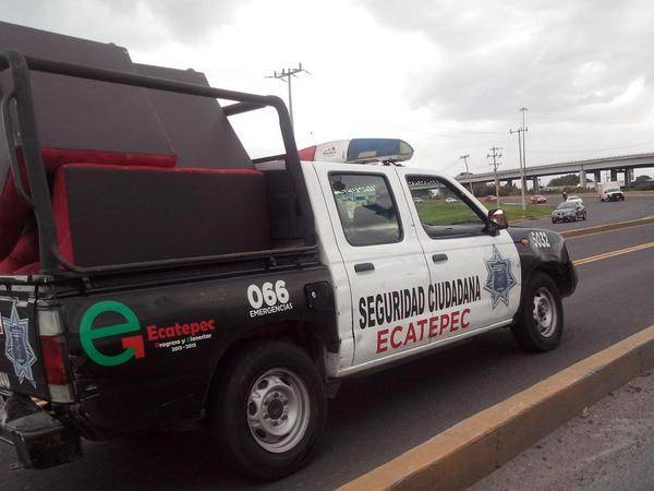 REFUERZAN RECORRIDOS EN ECATEPEC PARA VIGILAR QUE SE CUMPLAN MEDIDAS PREVENTIVAS DE COVID-19
