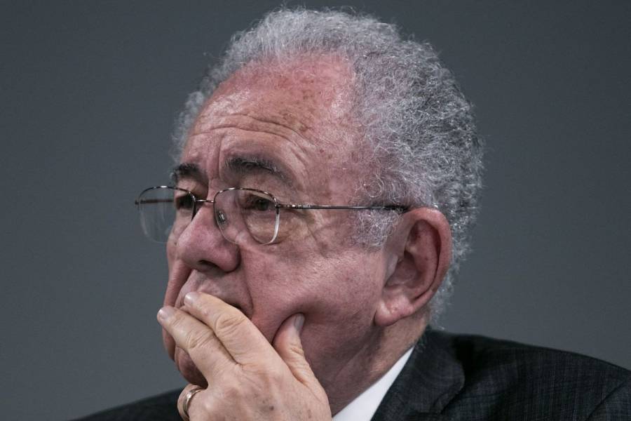Colaborador de Jiménez Espriú fallece de neumonía atípica