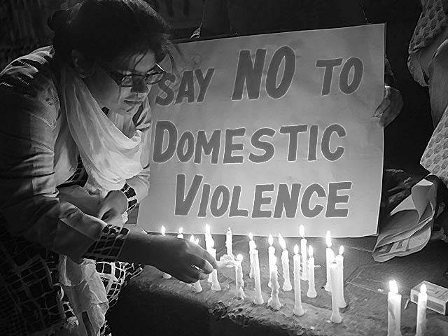 Alza en violencia de g&eacute;nero por confinamiento en el mundo ONU