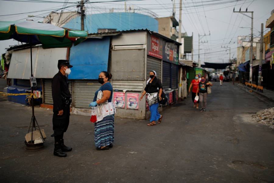 El Salvador extiende cuarentena hasta el 16 de mayo