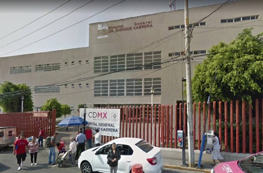 Hospitales públicos y privados manifiestan saturación en la CDMX