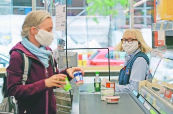 Europa marca pautas para  “vivir con el coronavirus”