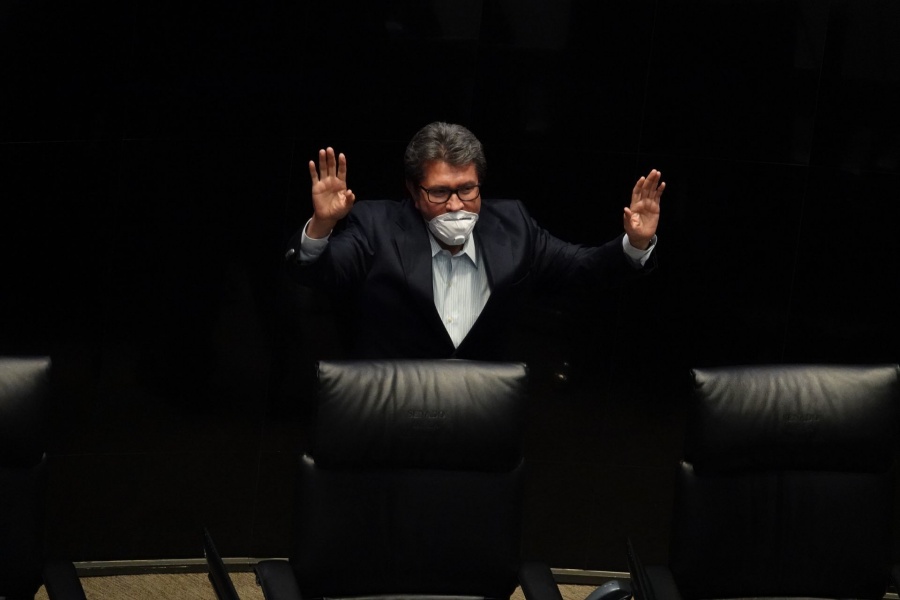Alerta Monreal contra secesionismo de gobernadores
