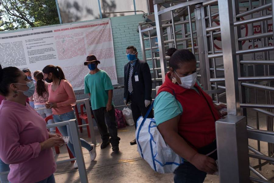 CNDH verifica condiciones en reclusorios de Morelos y CDMX ante Covid-19