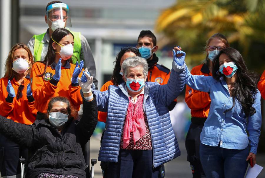 Espa&ntilde;a registra cifra m&aacute;s baja de muertos desde mediados de marzo
