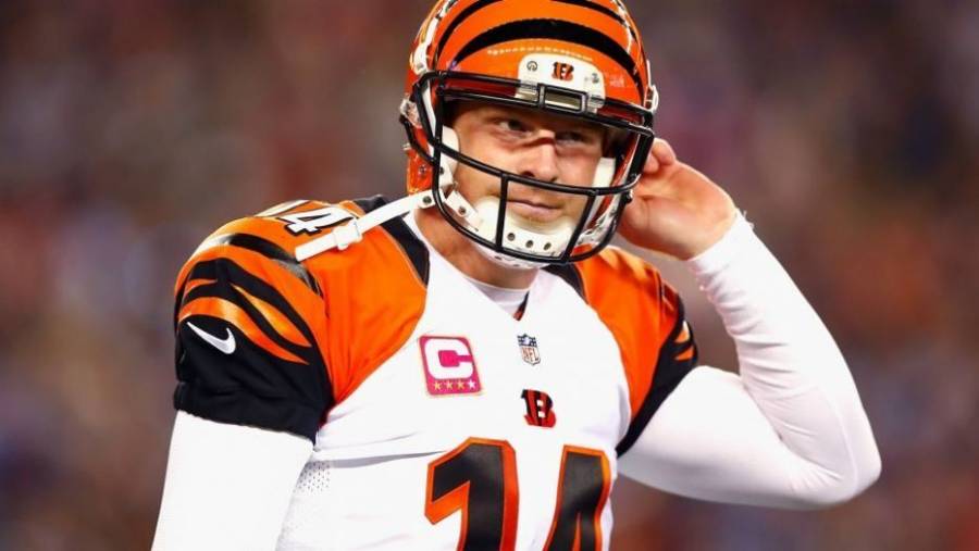 Andy Dalton firma con los Dallas Cowboys por un año