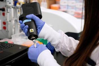 Desarrollan vacuna en Italia con anticuerpos que neutralizan el Covid-19