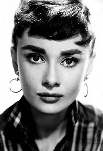 Audrey Hepburn entre lucha y actuaci&oacute;n