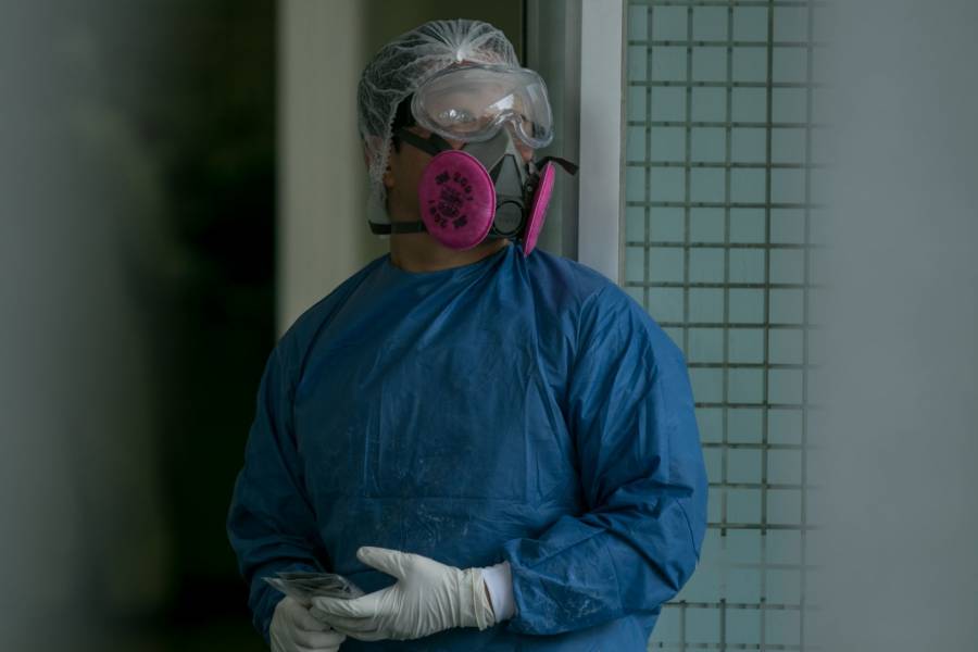 Al menos cinco médicos fallecidos por Covid-19 en la CDMX
