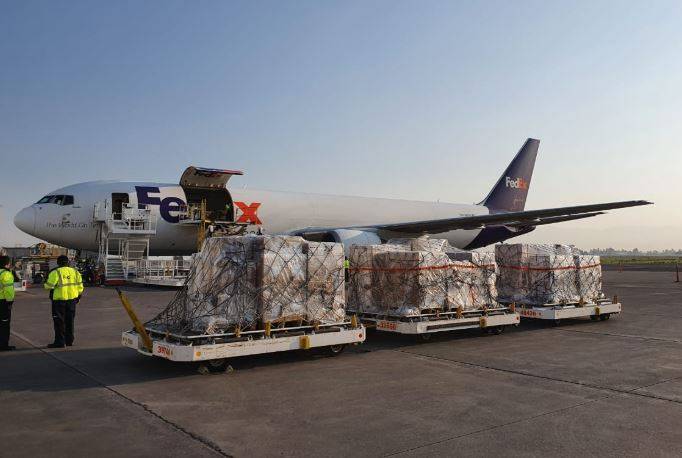 Llega a México primer cargamento de ventiladores comprados a EEUU