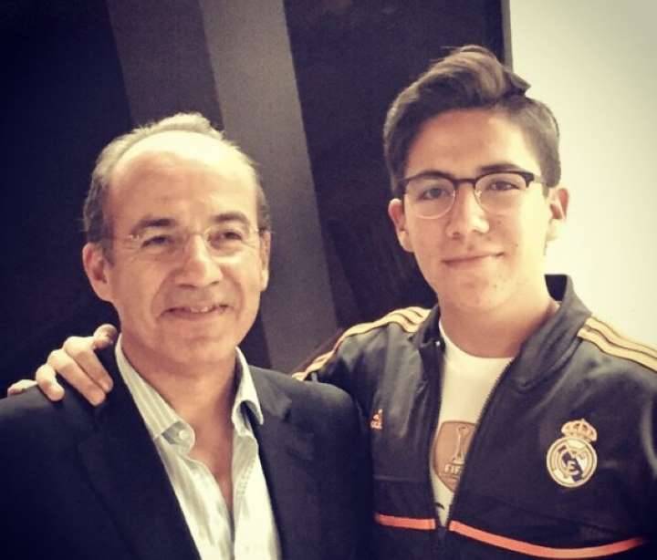 “Pa’ la próxima, chairos”, dice Luis Felipe Calderón Zavala a quienes acusan a su padre