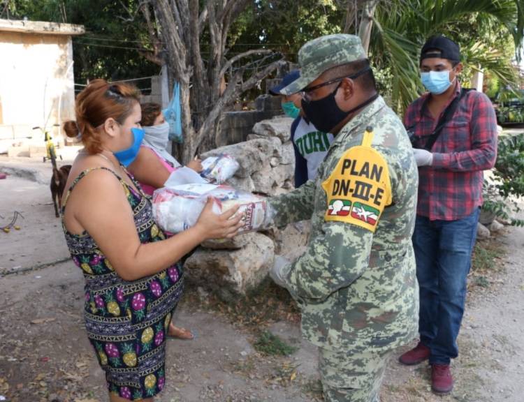 Sedena destaca entrega de despensas para afectados por Covid-19