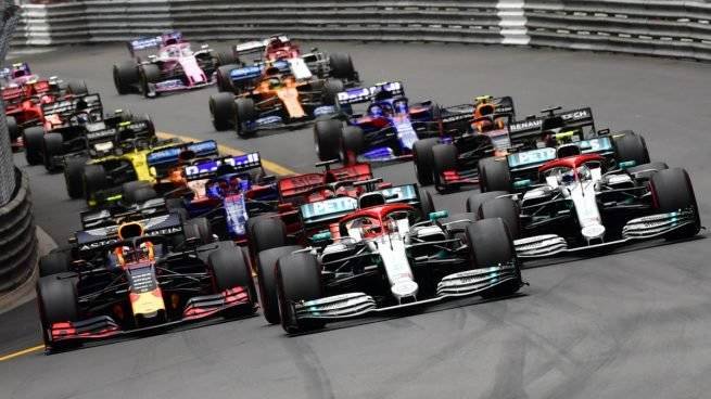 F1 analiza hacer pruebas de COVID-19 para ingresar a paddock