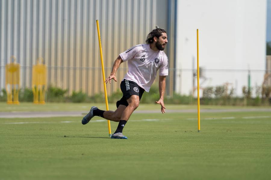 El futbol gana terreno al Covid-19; seis “aztecas” regresan a entrenar