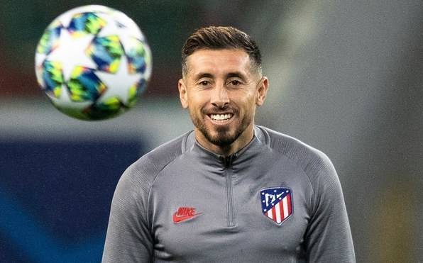Héctor Herrera dice que el mejor jugador mexicano es Cuauhtémoc Blanco