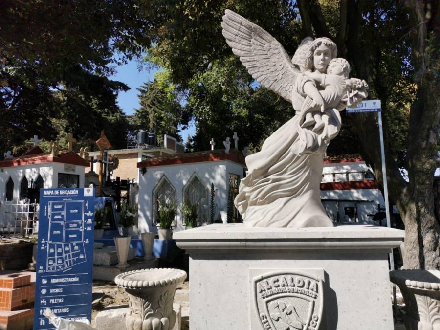 Panteones de Cuajimalpa permanecerán cerrados el 10 de mayo por Covid-19