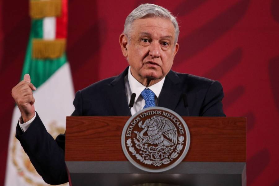 Celebrar a mamá con sana distancia, pide AMLO; “habrá tiempo de apapacho