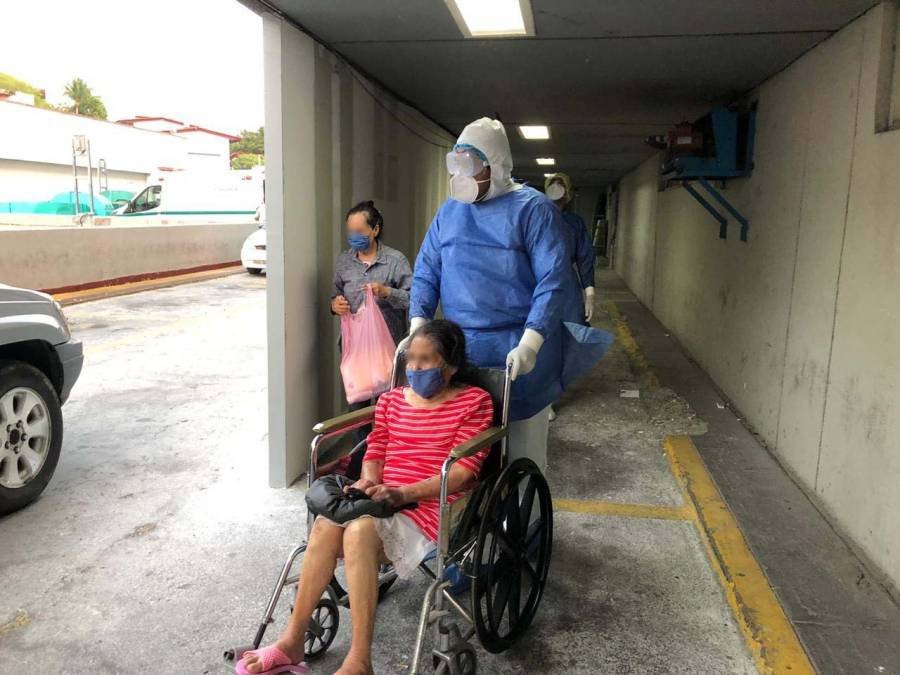 Doña María, de 89 años, venció al coronavirus 