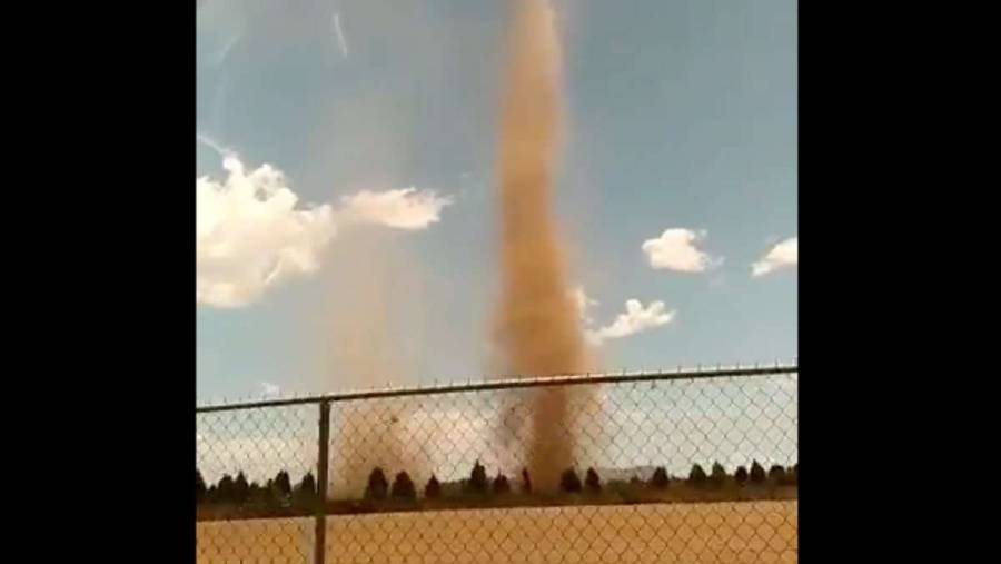 Reportan un tornado en Zapopan, Jalisco