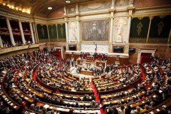 Francia extiende hasta el 10 de julio el estado de emergencia por coronavirus