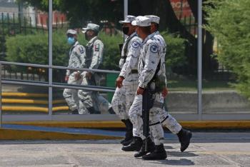 Guardia Nacional detiene a estadounidense que trasladaba cartuchos &uacute;tiles y granadas