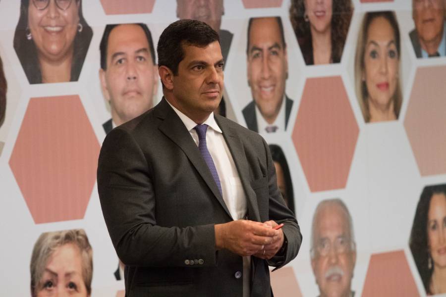 Ricardo Peralta, subsecretario de Gobernación, da positivo por Covid-19