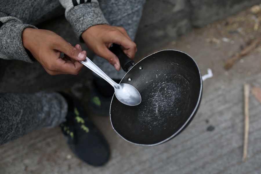 Covid-19 traza la miseria, 11 millones sin básicos en México