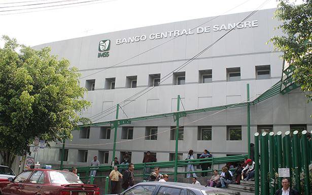 IMSS trata Covid-19 con plasma convaleciente