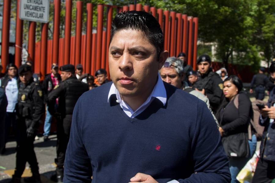 El diputado federal Ricardo Gallardo denunció intento de espionaje en su domicilio; pide a autoridades garantizar seguridad