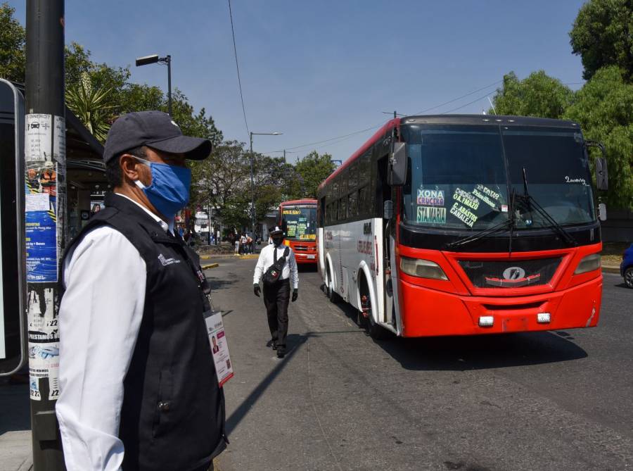 Ponen en marcha transporte gratuito para personal de salud en Mérida