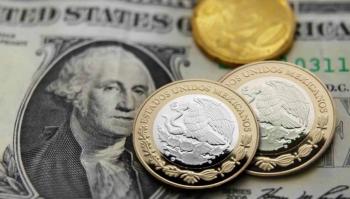 Peso opera estable y cotiza en 23.94 por d&oacute;lar