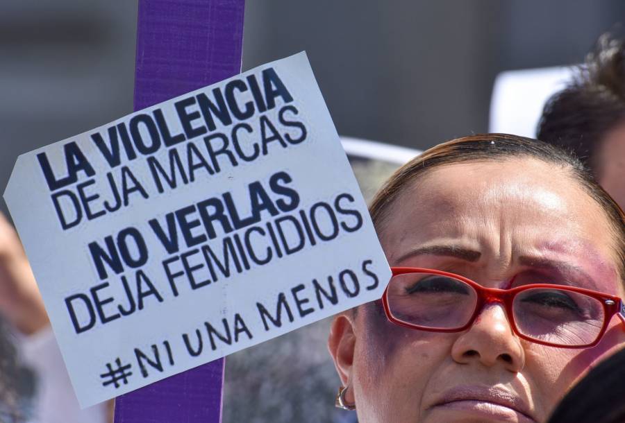 Fortalecen la Línea sin violencia en el Estado de México ante confinamiento