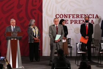Presentan plan de reapertura de actividades a trav&eacute;s de sem&aacute;foro