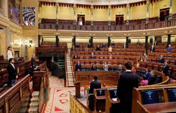 Espa&ntilde;a busca extender un mes estado de alarma por Covid-19