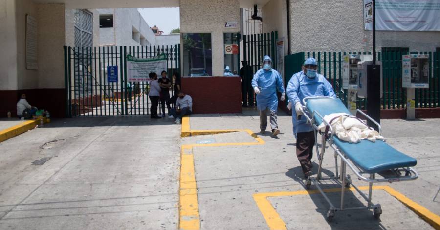 Gobierno dará seguro de vida gratuito a personal médico