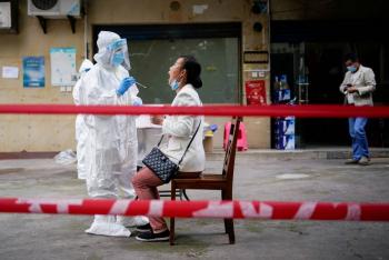Por riesgo de nuevo brote, Wuhan aumenta pruebas de Covid-19