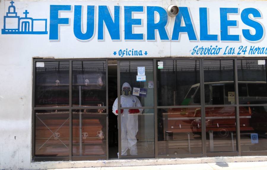 Alertan de presencia de “coyotes” que encarecen costos en funerarias