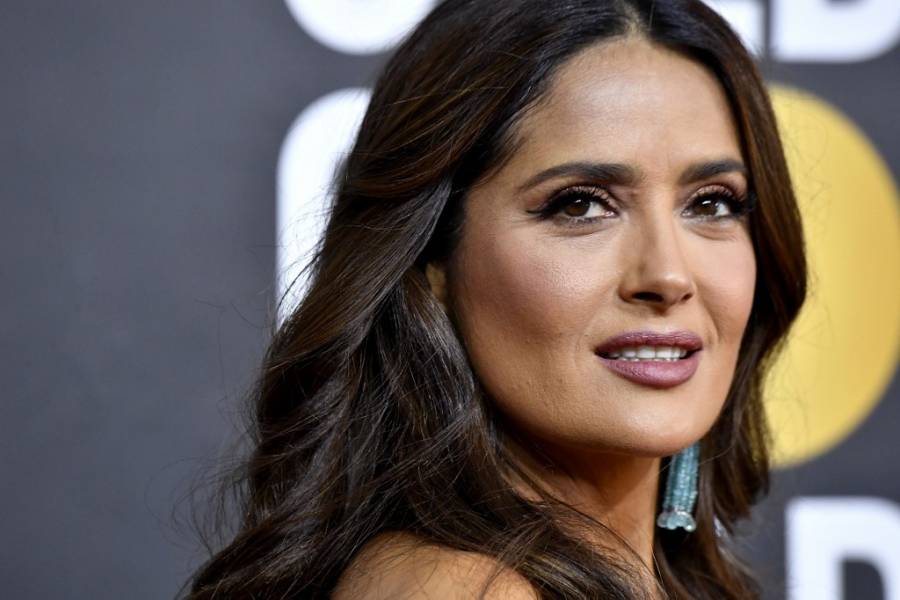 Salma Hayek lanza campaña para ayudar a mujeres en tiempos de pandemia