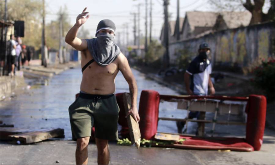 “Tenemos hambre”: la protesta  en Chile por la crisis económica