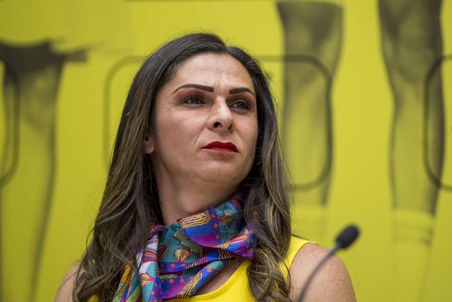 Acusan a Ana Guevara de extorsión ante la FGR