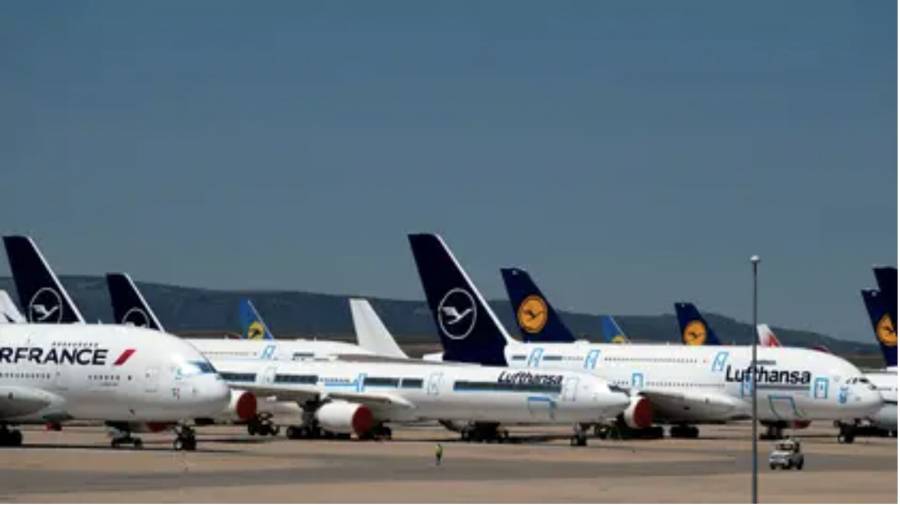 Convierten aeropuerto en  estacionamiento y taller  en medio de la pandemia