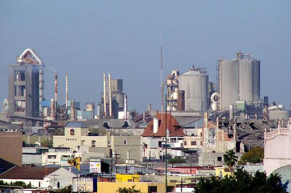 Anuncian sanciones para empresas que regresen a labores el 1 de junio