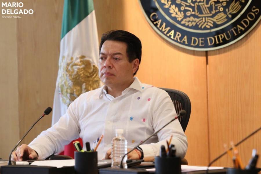 Congelan iniciativas para desaparecer 44 fideicomisos y Fonden