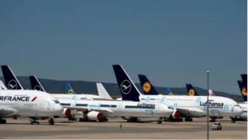 Convierten aeropuerto en  estacionamiento y taller  en medio de la pandemia