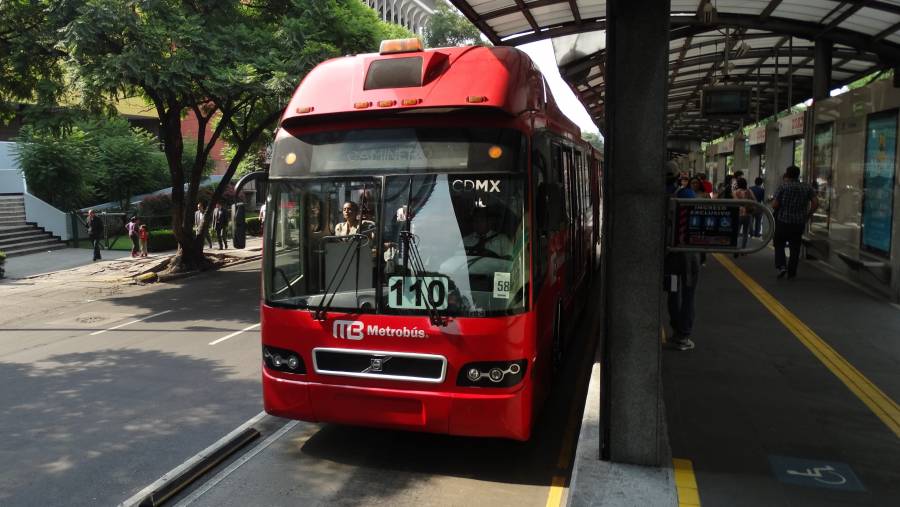 El Metrobús dosificará el acceso a estaciones y autobuses