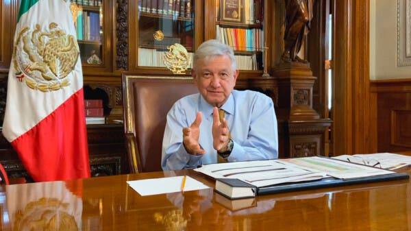 AMLO compara el número de muertes por COVID-19